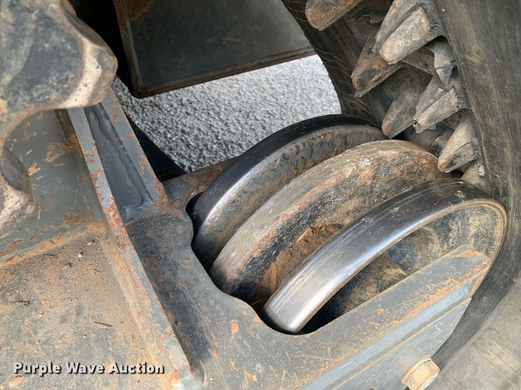 image for item DP8665 2018 Lamtrac LTR6140-T  mulcher