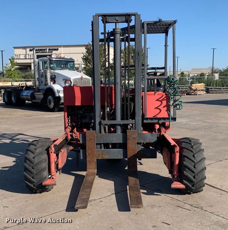 image for item DP8667 1994 Moffett M5000  forklift