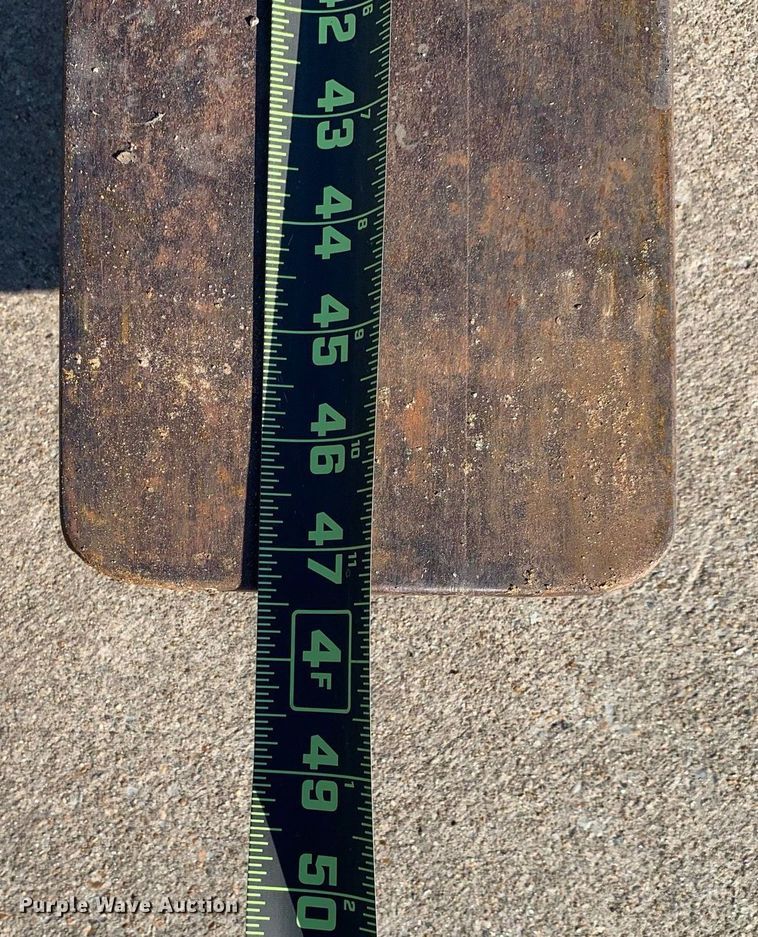 image for item DP8667 1994 Moffett M5000  forklift