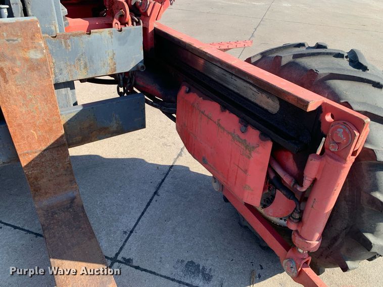 image for item DP8667 1994 Moffett M5000  forklift