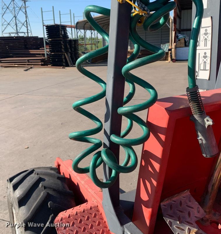 image for item DP8667 1994 Moffett M5000  forklift