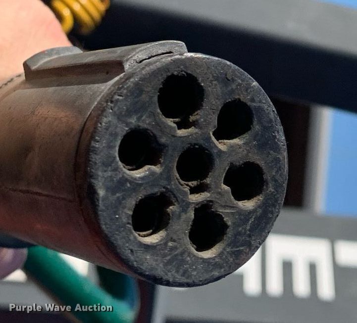 image for item DP8667 1994 Moffett M5000  forklift