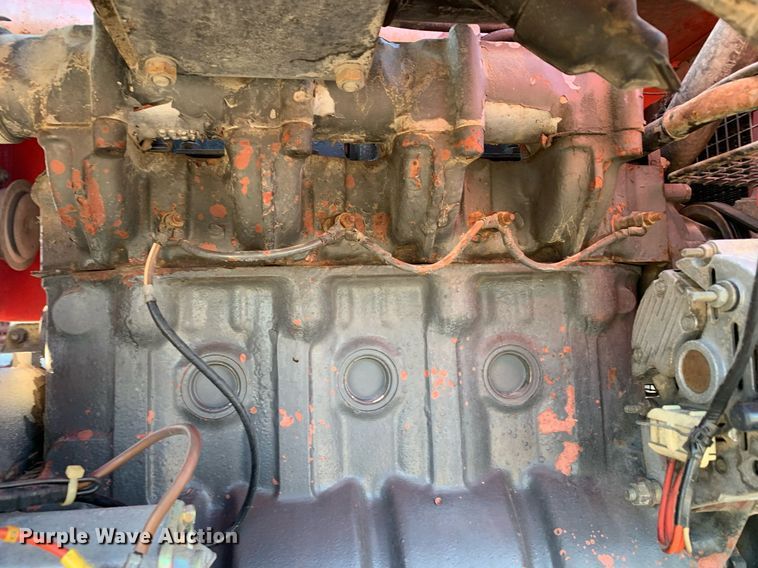 image for item DP8667 1994 Moffett M5000  forklift