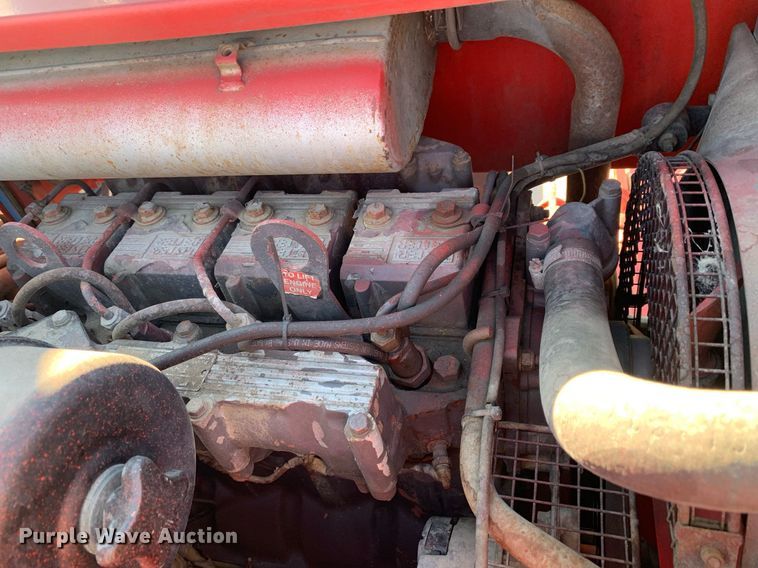 image for item DP8667 1994 Moffett M5000  forklift