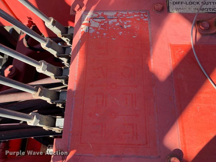 image for item DP8667 1994 Moffett M5000  forklift