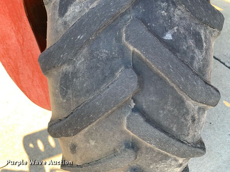 image for item DP8667 1994 Moffett M5000  forklift