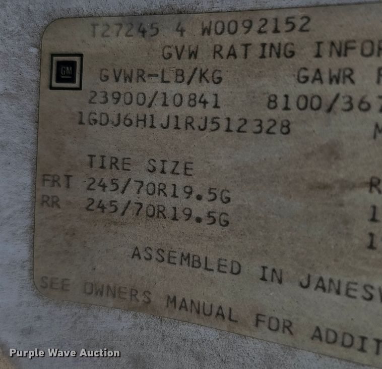 image for item DQ0213 1994 GMC TopKick LoPro  flatbed truck