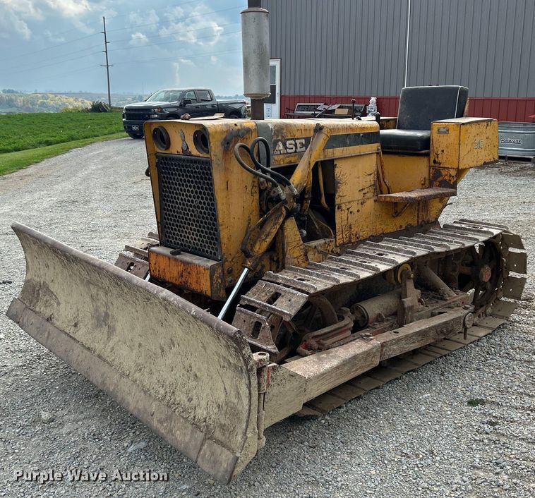 image for item DQ0949 1965 Case 310G  dozer