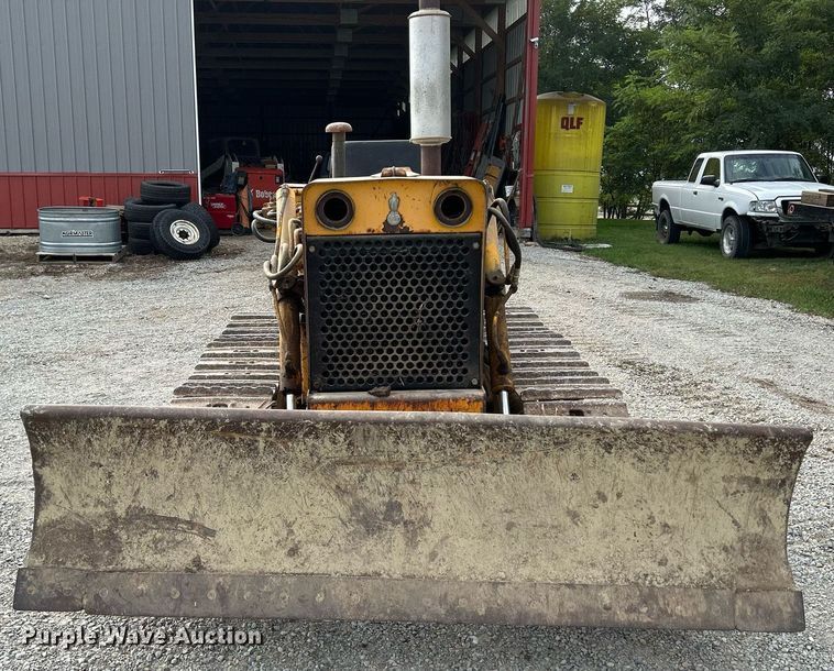 image for item DQ0949 1965 Case 310G  dozer