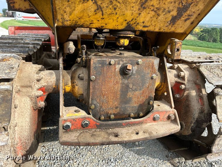 image for item DQ0949 1965 Case 310G  dozer