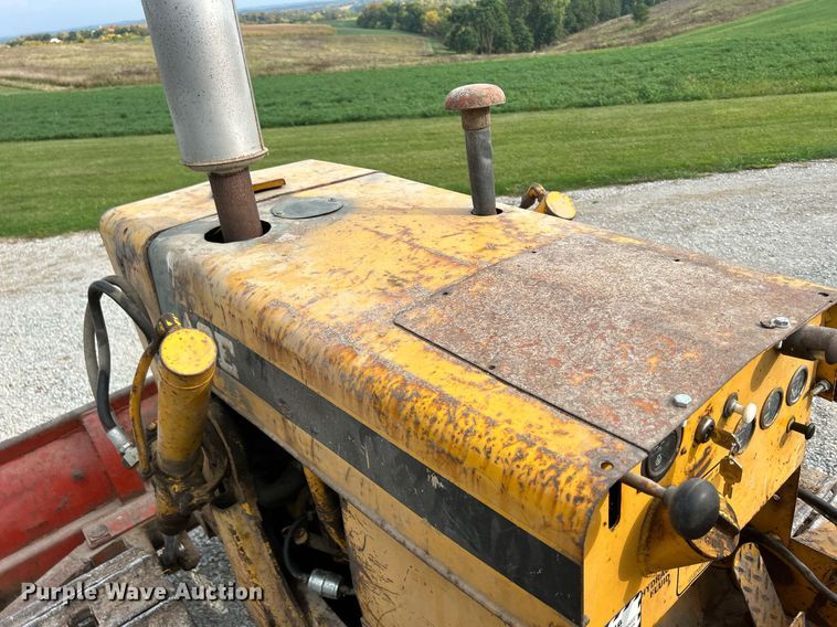 image for item DQ0949 1965 Case 310G  dozer