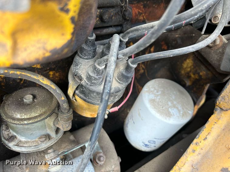 image for item DQ0949 1965 Case 310G  dozer