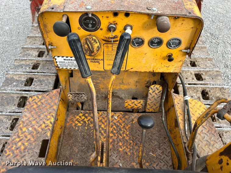 image for item DQ0949 1965 Case 310G  dozer