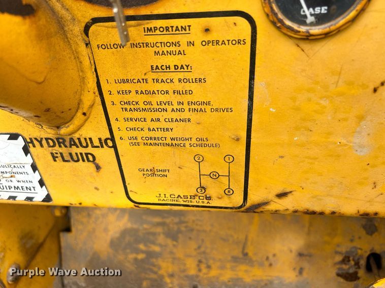 image for item DQ0949 1965 Case 310G  dozer