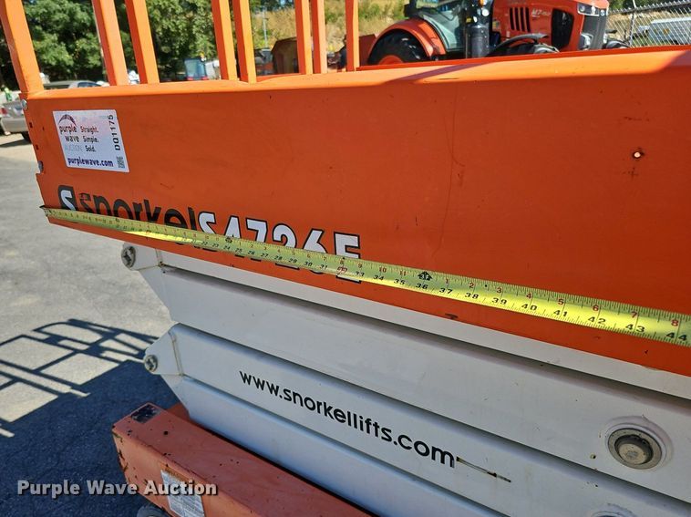 image for item DQ1175 2015 Snorkel S4726E  scissor lift