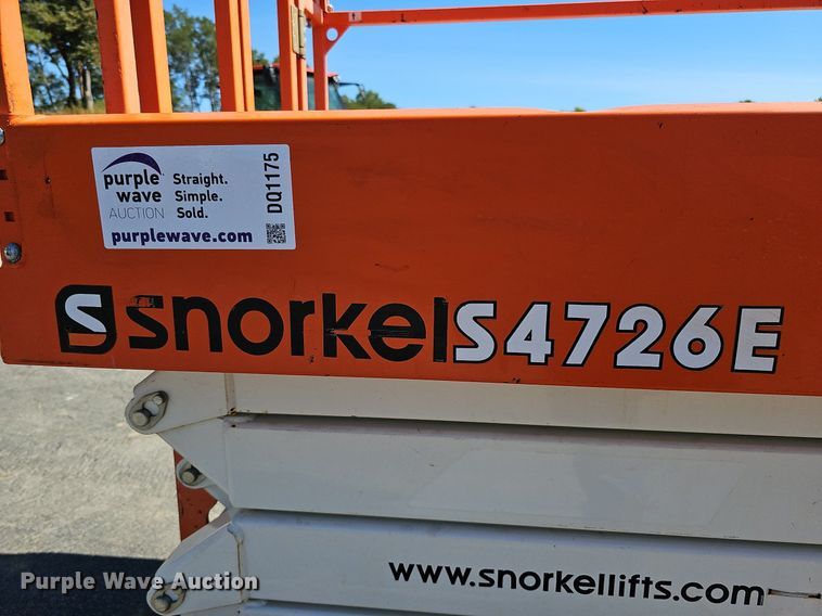 image for item DQ1175 2015 Snorkel S4726E  scissor lift
