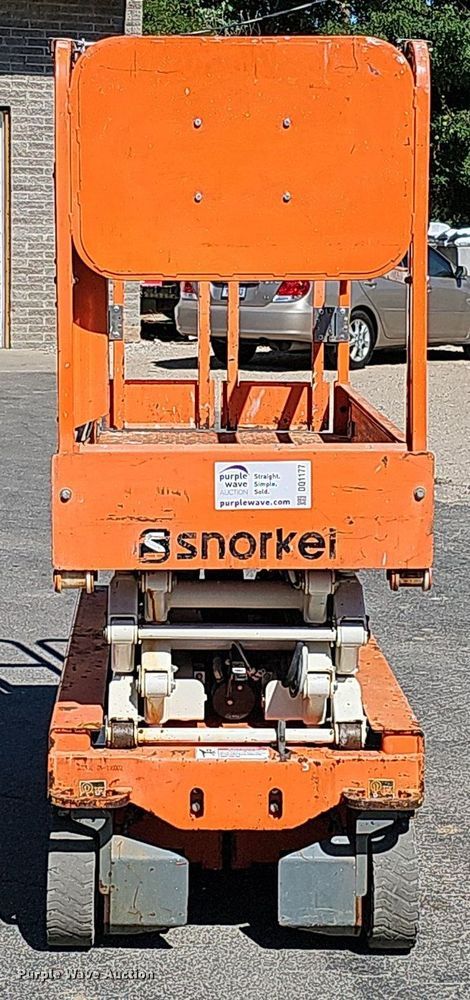 image for item DQ1177 2016 Snorkel S3219E  scissor lift