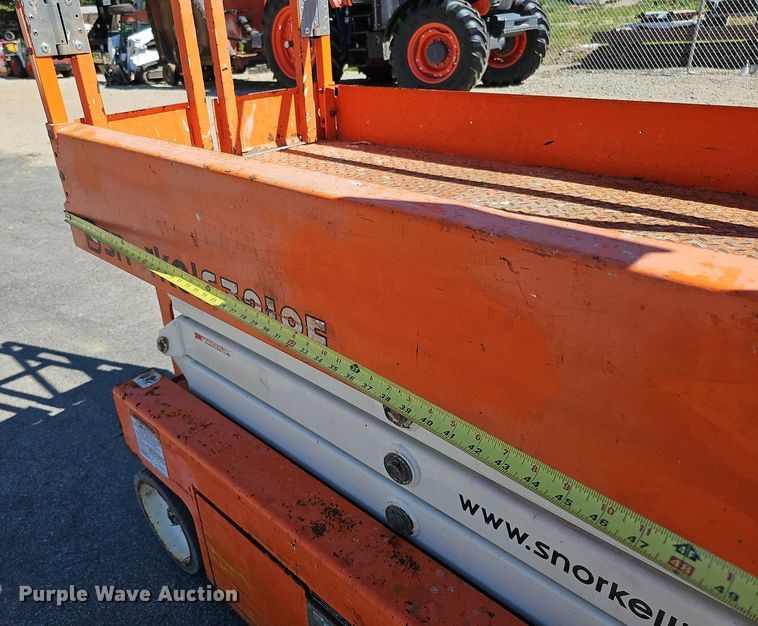 image for item DQ1177 2016 Snorkel S3219E  scissor lift