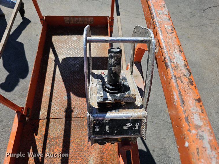 image for item DQ1177 2016 Snorkel S3219E  scissor lift