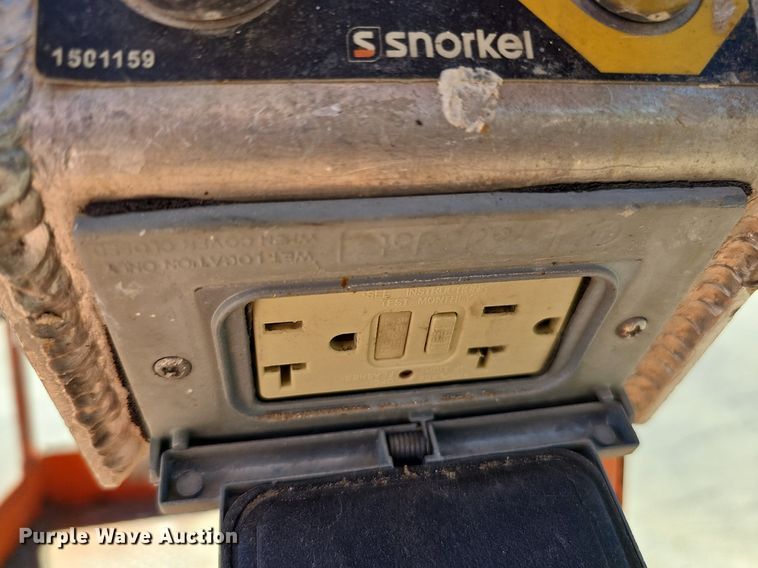 image for item DQ1177 2016 Snorkel S3219E  scissor lift