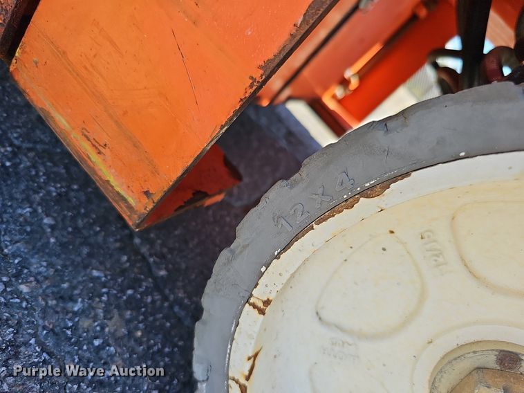 image for item DQ1177 2016 Snorkel S3219E  scissor lift