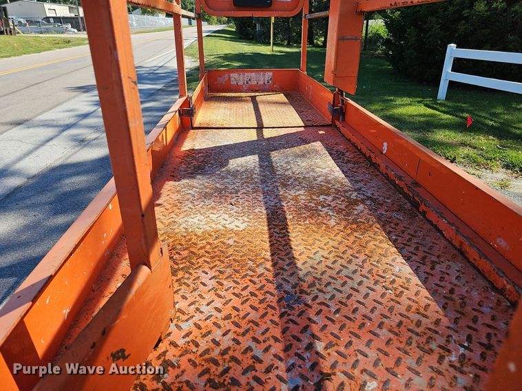 image for item DQ1178 2016 Snorkel S3219E  scissor lift