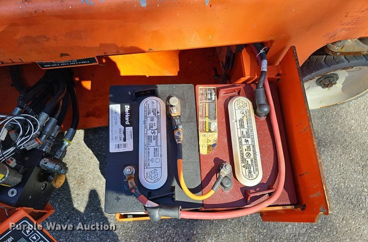 image for item DQ1178 2016 Snorkel S3219E  scissor lift