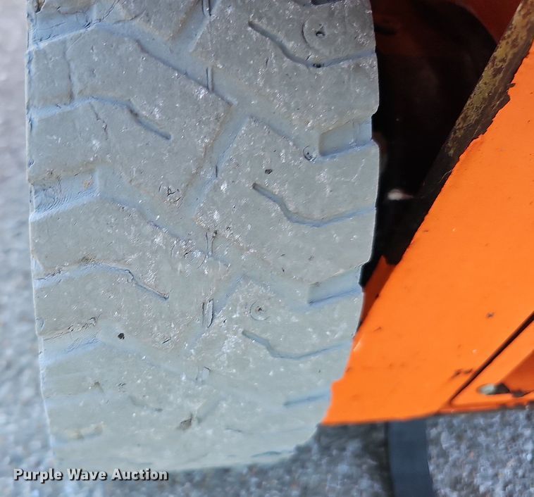 image for item DQ1178 2016 Snorkel S3219E  scissor lift