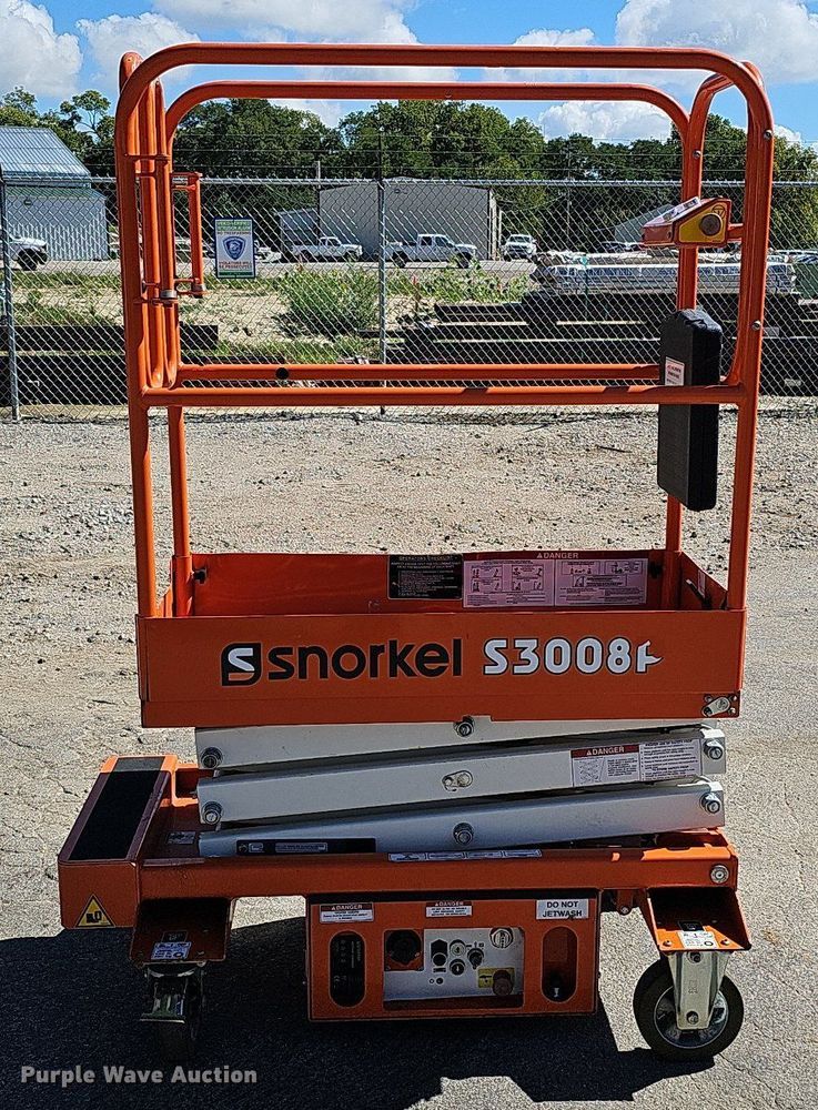 image for item DQ1179 2016 Snorkel S3008P  scissor lift