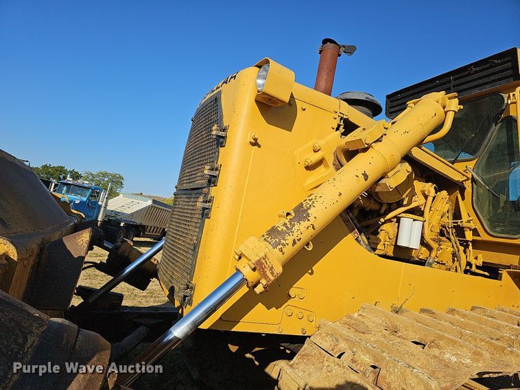 image for item DQ1181 1980 Caterpillar D9H  dozer