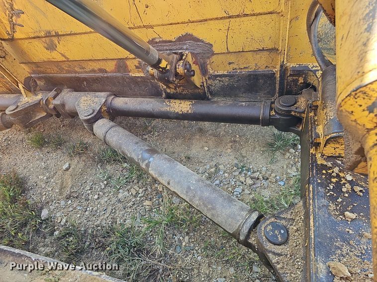 image for item DQ1181 1980 Caterpillar D9H  dozer