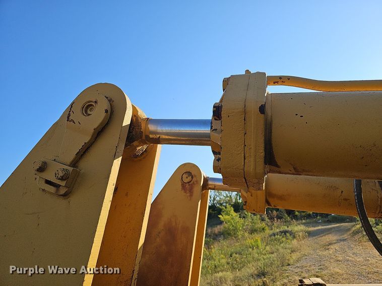 image for item DQ1181 1980 Caterpillar D9H  dozer