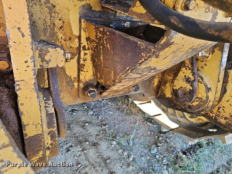 image for item DQ1181 1980 Caterpillar D9H  dozer