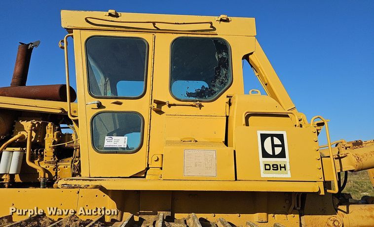 image for item DQ1181 1980 Caterpillar D9H  dozer