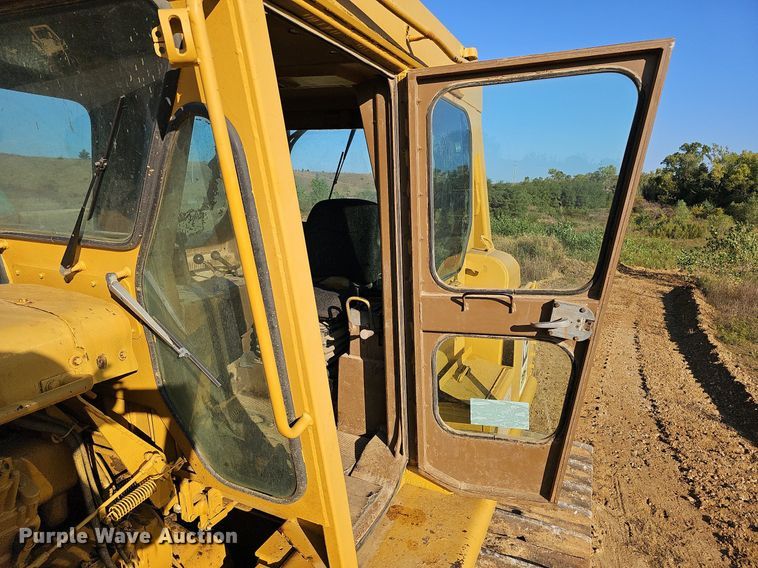 image for item DQ1181 1980 Caterpillar D9H  dozer