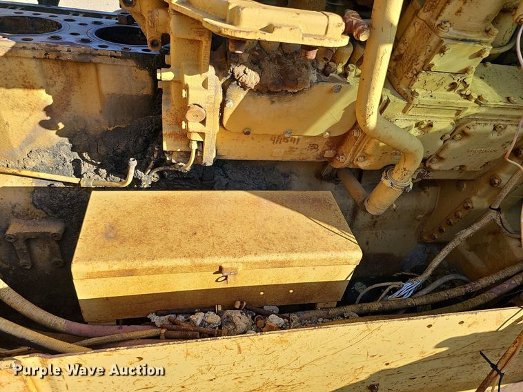 image for item DQ1182 1979 Caterpillar D9H dozer
