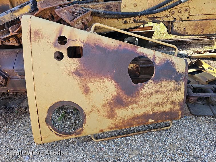 image for item DQ1182 1979 Caterpillar D9H dozer