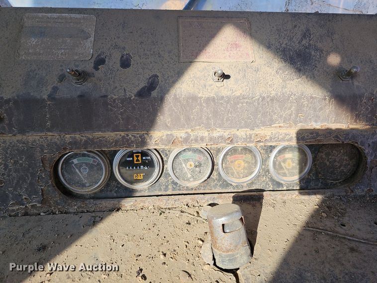 image for item DQ1182 1979 Caterpillar D9H dozer