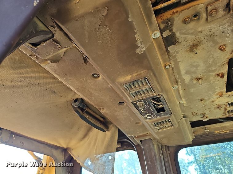 image for item DQ1182 1979 Caterpillar D9H dozer