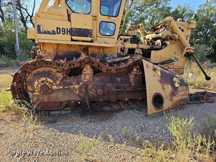 image for item DQ1182 1979 Caterpillar D9H dozer