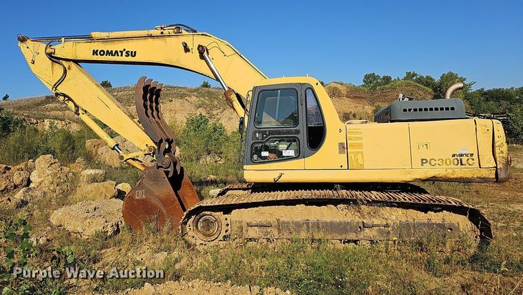 image for item DQ1183 1997 Komatsu PC300LC-6LC  excavator
