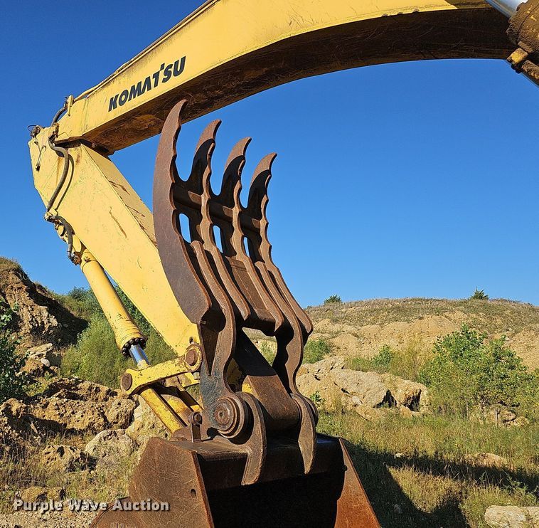 image for item DQ1183 1997 Komatsu PC300LC-6LC  excavator