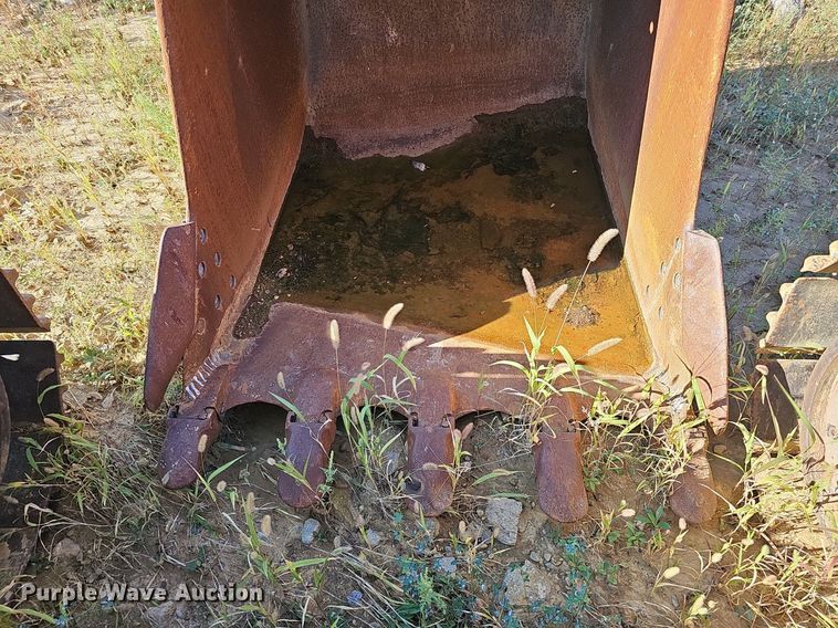 image for item DQ1183 1997 Komatsu PC300LC-6LC  excavator