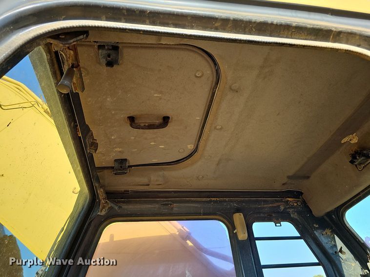 image for item DQ1183 1997 Komatsu PC300LC-6LC  excavator