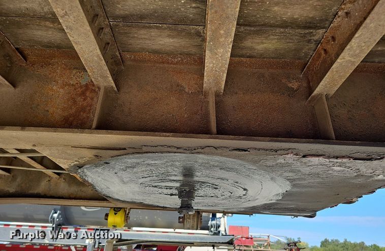 image for item DQ1200 1993 Fontaine FTW-5-8048SL  flatbed trailer