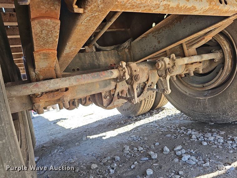 image for item DQ1200 1993 Fontaine FTW-5-8048SL  flatbed trailer