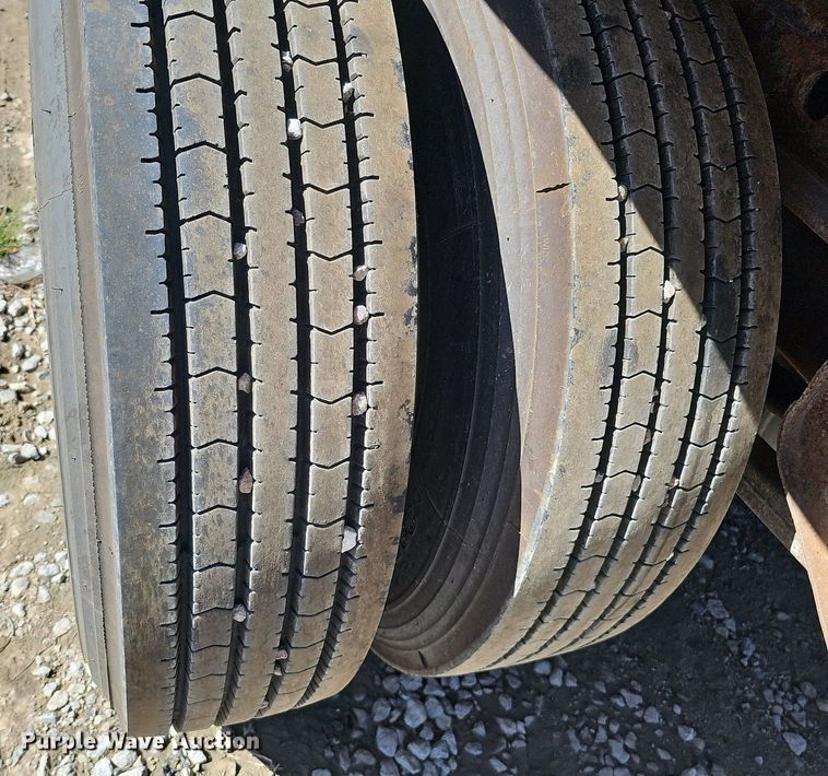 image for item DQ1200 1993 Fontaine FTW-5-8048SL  flatbed trailer