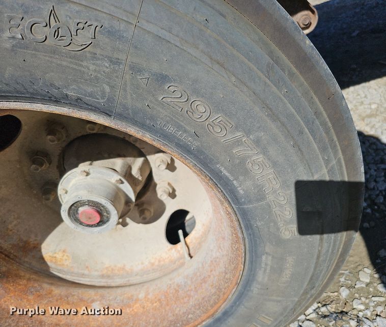 image for item DQ1200 1993 Fontaine FTW-5-8048SL  flatbed trailer