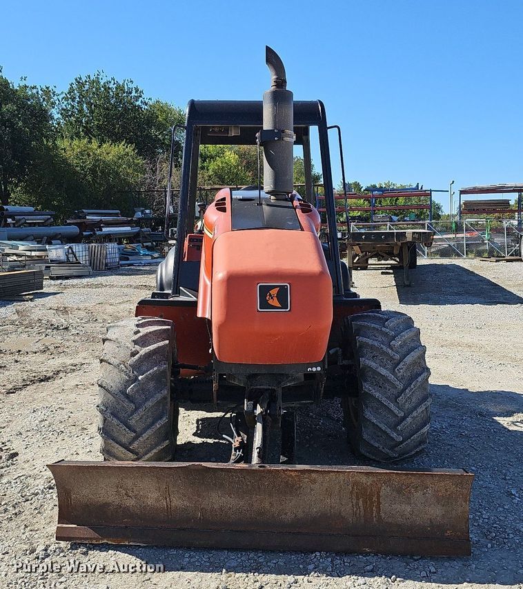 image for item DQ1201 2007 Ditch Witch RT95  trencher