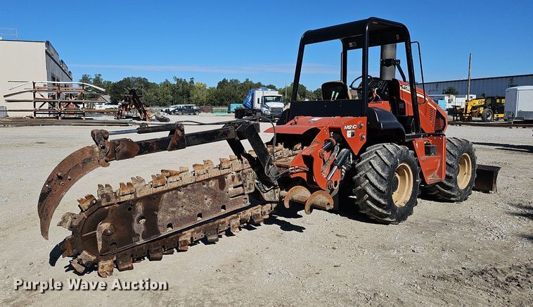 image for item DQ1201 2007 Ditch Witch RT95  trencher